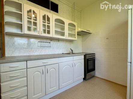 Pronájem bytu, 3+1, 60 m² obrázek