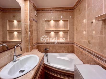 1 | Pronájem bytu, 3+1, 64 m²