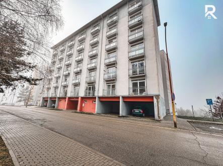 Budova | Pronájem bytu, 1+kk, 35 m²
