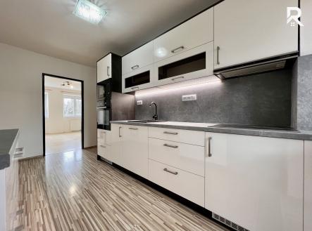 Kuchyně  | Pronájem bytu, 3+1, 83 m²