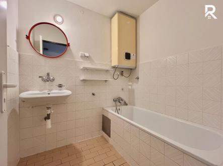 Koupelna  | Pronájem bytu, 3+1, 83 m²