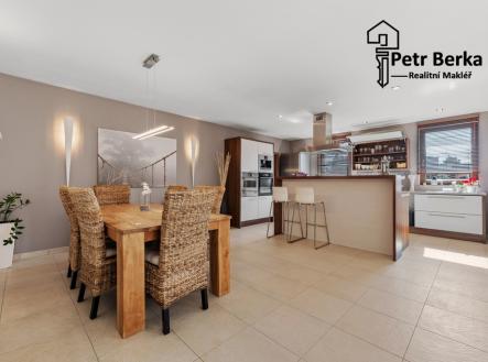 predboj-22.jpg | Prodej - dům/vila, 308 m²