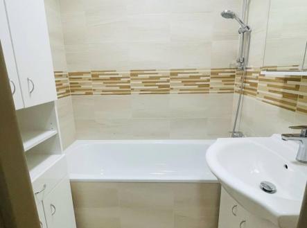 Pronájem bytu, 3+kk, 72 m²