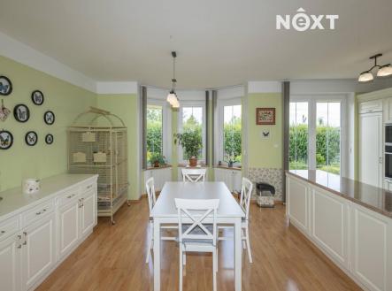 Prodej - dům/vila, 168 m²