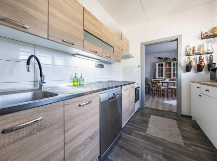 dscf9900-hdr.jpg | Prodej bytu, 3+1, 69 m²