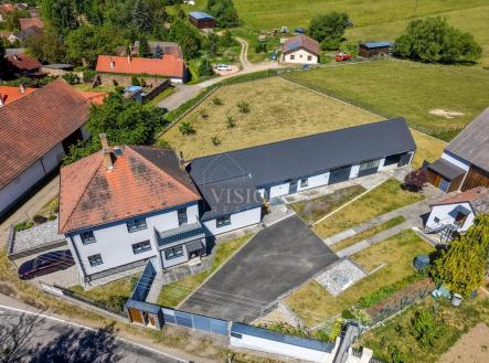 dji-20260529102904-0043-d-hdr.jpg | Prodej - dům/vila, 270 m²