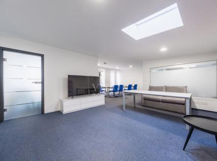 dscf7426-hdr.jpg | Pronájem - kanceláře, 130 m²