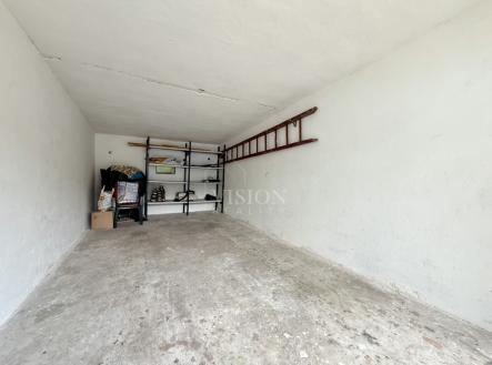 80e3a593-5a79-4bbf-8188-b151087c8292-1-105-c.jpeg | Prodej - malý objekt/garáž