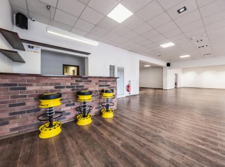 dscf7711-hdr.jpg | Prodej - obchodní prostor, 547 m²