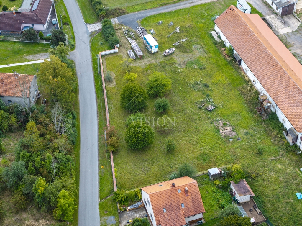 pozemek-vlasimsko-dron5.jpg