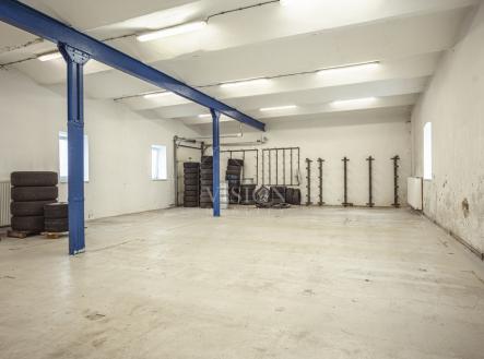 dsc05111-hdr.jpg | Pronájem - skladovací prostor, 234 m²