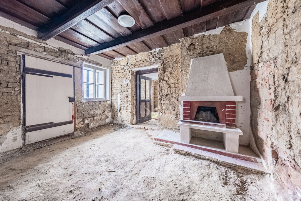 dscf0218-hdr.jpg