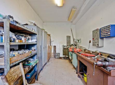 dsc-21.jpg | Prodej - výrobní prostor, 450 m²