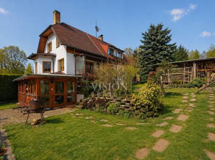 chatgpt-image-30.4.2026-08-26-55.png | Prodej - dům/vila, 400 m²