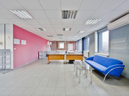 dsc-1.jpg | Prodej - výrobní prostor, 987 m²