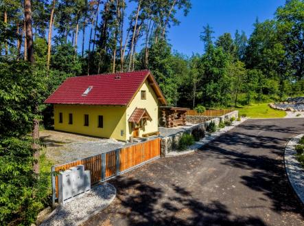 dji-20260619091027-0532-d-hdr.jpg | Prodej - dům/vila, 98 m²