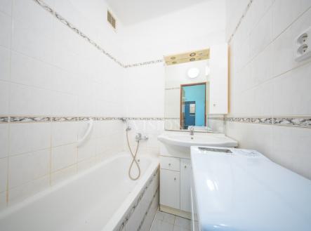 dsc05117-hdr.jpg | Prodej bytu, 3+1, 84 m²