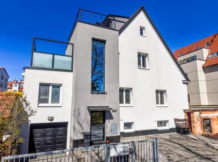 dji-20260407125959-0701-d-hdr.jpg | Prodej bytu, 3+1, 124 m²