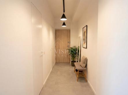 hf-20260302-103034-6187cbff-bed4-468c-b6b2-78b9a2eff727.png | Prodej bytu, 2+kk, 60 m²