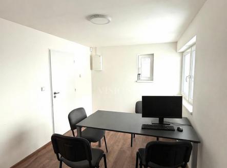 afcd7cc8-9f18-4f42-bd01-5c4a5acb6b2b.png | Pronájem - kanceláře, 337 m²