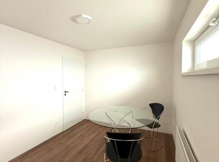 11.jpeg | Pronájem - kanceláře, 337 m²