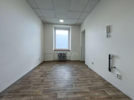 img-5287.jpeg.jpg | Pronájem - kanceláře, 22 m²