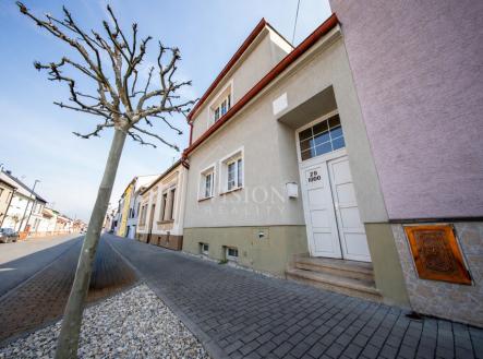 Prodej - dům/vila, 260 m² obrázek