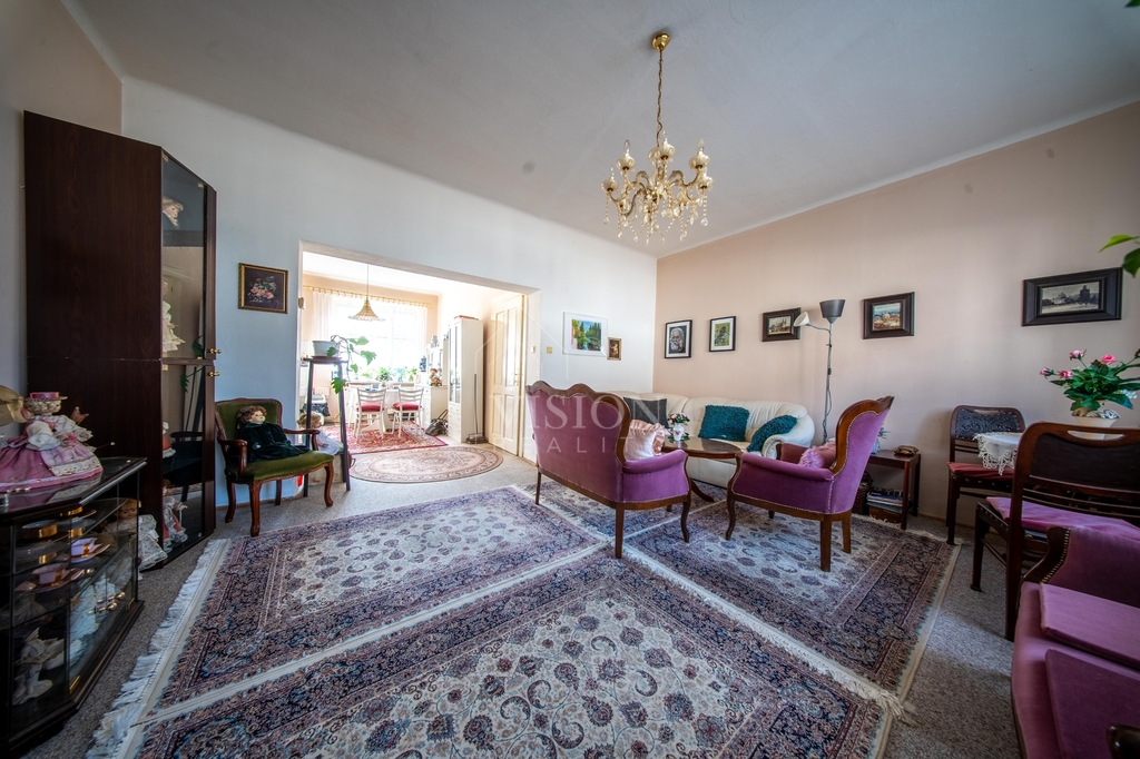 dsc09138-hdr.jpg