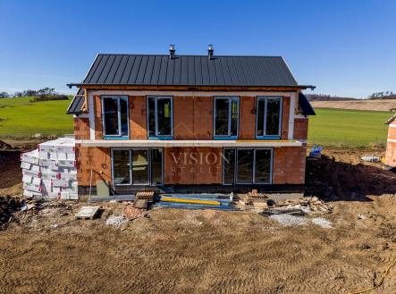zvonek-materidouska.jpg | Prodej - dům/vila, 149 m²