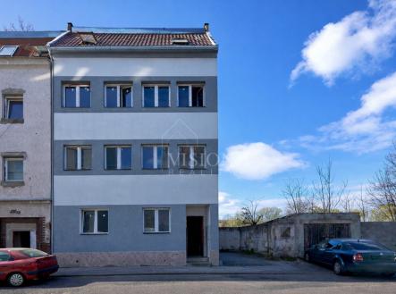 chatgpt-image-24.2.2026-20-39-16.png | Prodej bytu, 2+kk, 49 m²