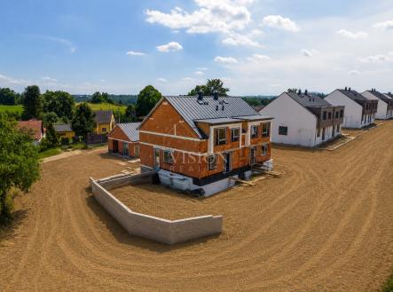6-d.png | Prodej - dům/vila, 207 m²