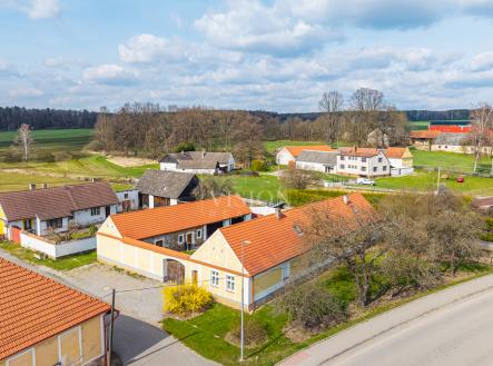 dji-20250410153904-0056-d-dji.jpg | Prodej - dům/vila, 248 m²