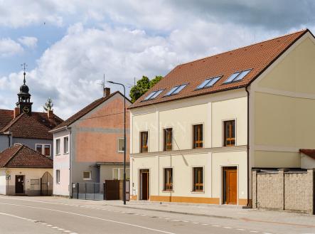 Prodej - nájemní dům, 322 m² obrázek