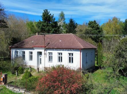 dji-fly-20260422-134854-628-1776858581281-photo-optimized.jpeg | Prodej - dům/vila, 136 m²