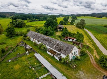 dji-20260603105712-0543-d-hdr.jpg | Prodej - malý objekt/garáž