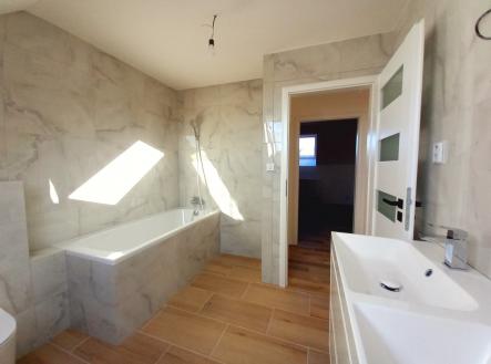 Prodej bytu, 3+kk, 74 m²