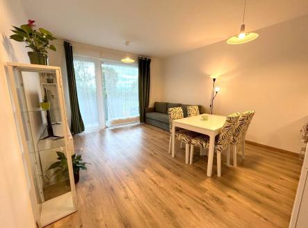 Pronájem bytu, 2+kk, 62 m²