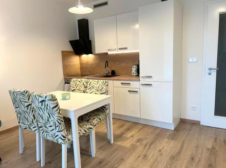 Pronájem bytu, 2+kk, 62 m²