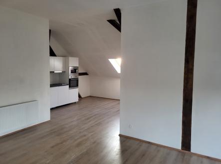 Pronájem bytu, 2+kk, 58 m²