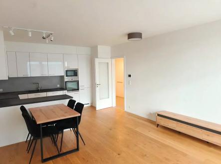Pronájem bytu, 2+kk, 58 m²