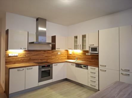 Pronájem bytu, 3+1, 110 m²