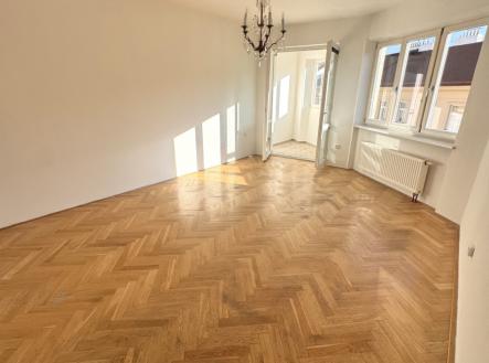 Pronájem bytu, 1+1, 38 m²