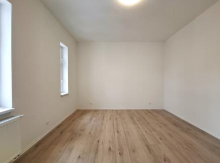 Pronájem bytu, 1+1, 47 m²