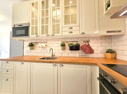 Pronájem bytu, 2+kk, 59 m²