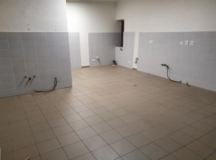 Pronájem - obchodní prostor, 96 m²