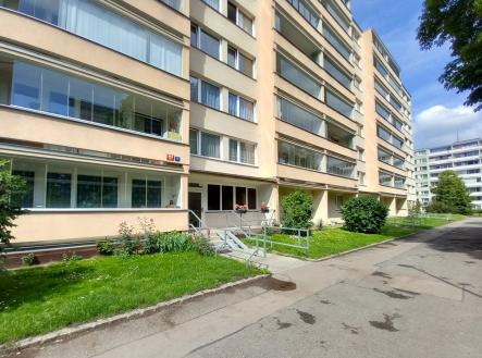 Pronájem bytu, 3+kk, 76 m²