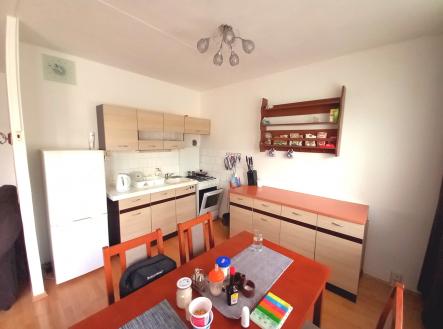 Pronájem bytu, 3+kk, 76 m²