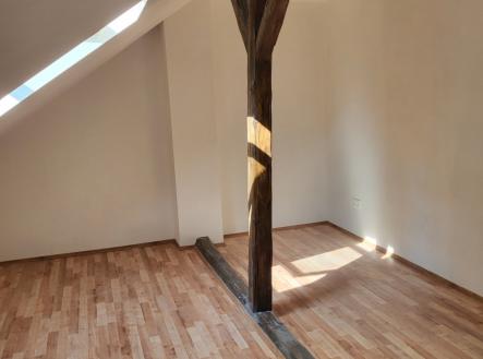 Pronájem bytu, 1+kk, 30 m²