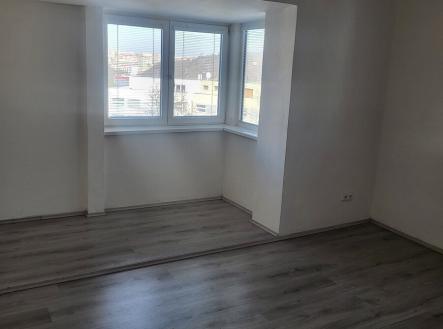 Pronájem bytu, 1+kk, 28 m²