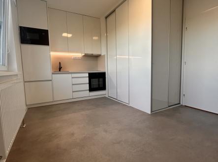 img-7594.jpeg | Pronájem bytu, 1+kk, 22 m²